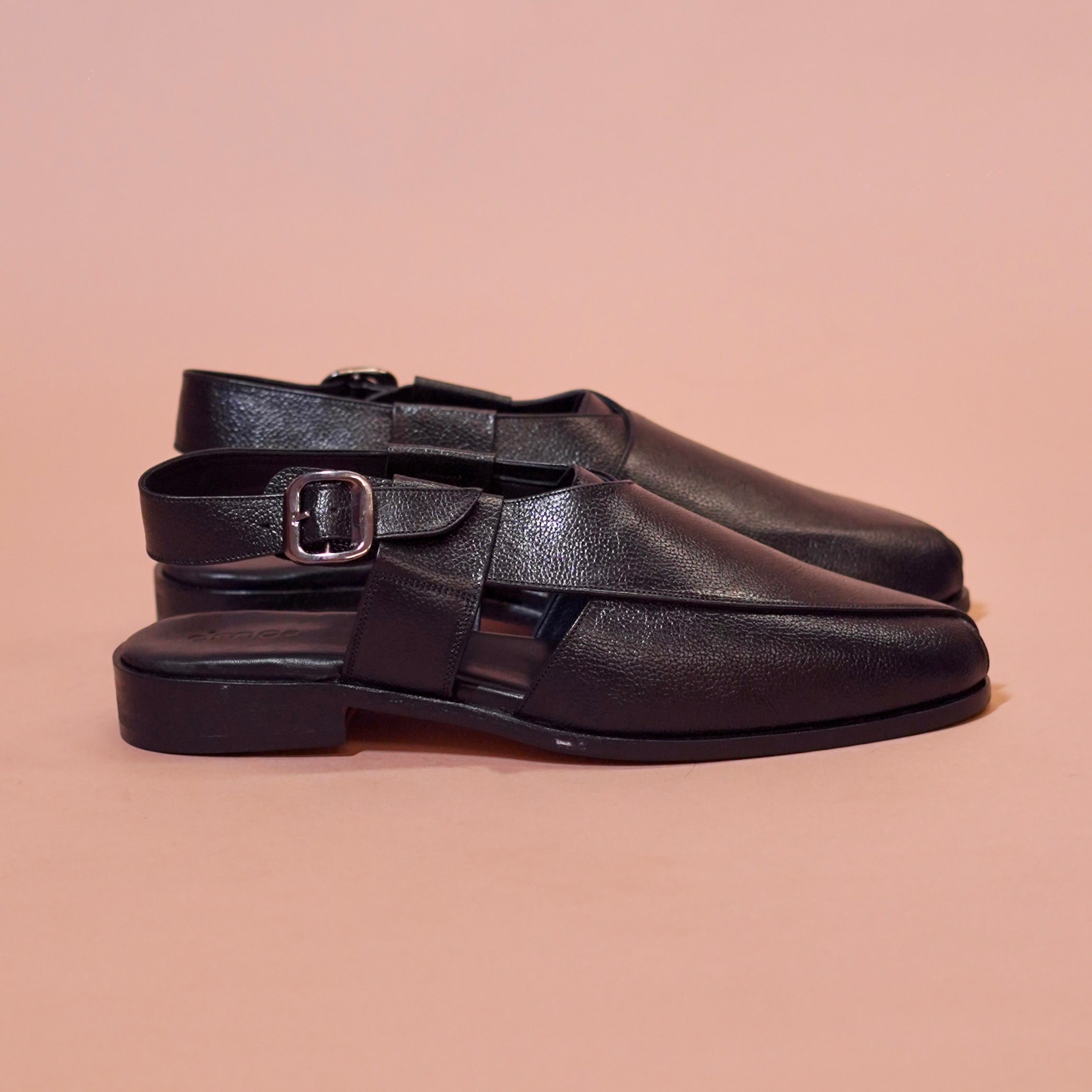 Pesha Noir | Classic black muted peshawari sandals