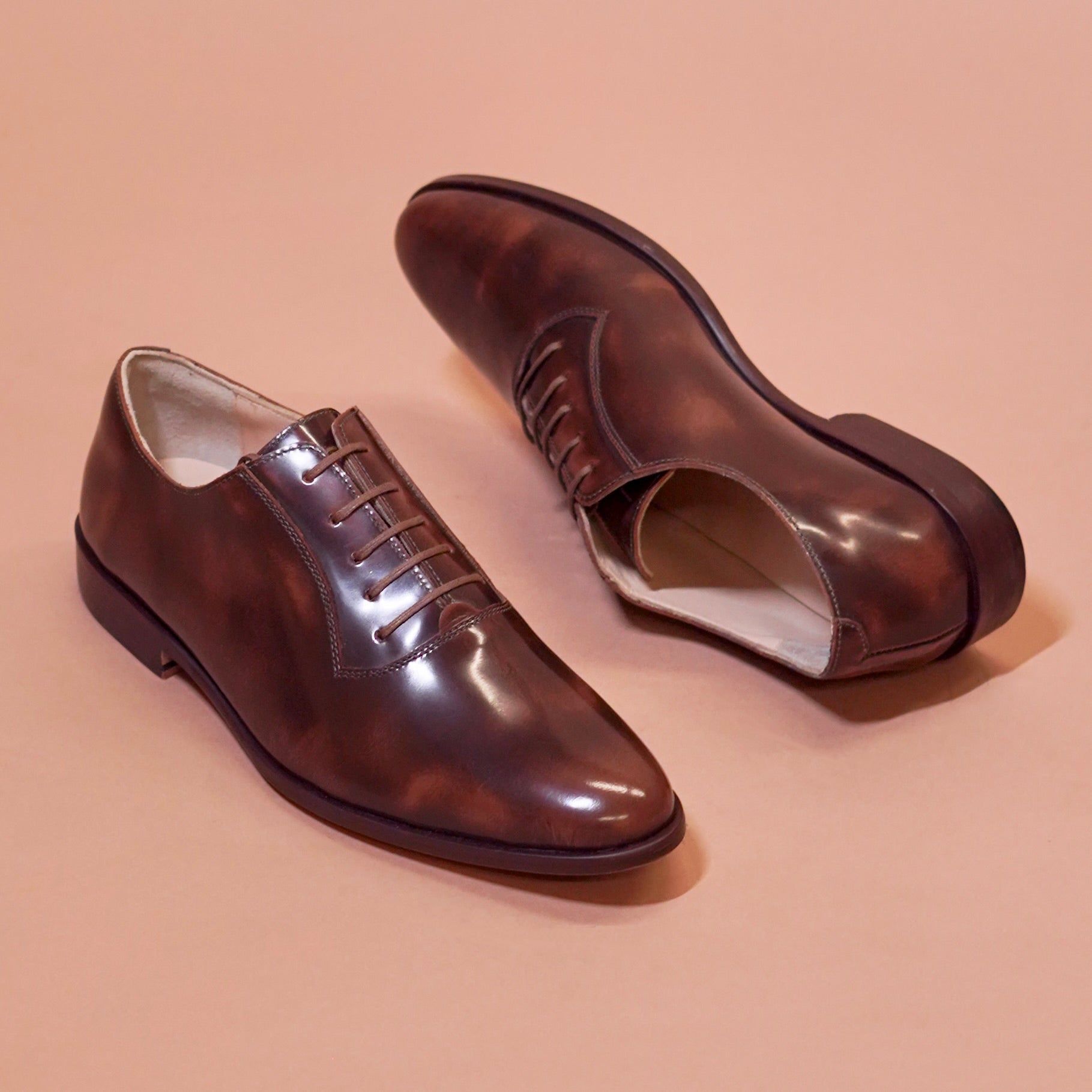 Ferraro Bruno | Brown dual tone shiny leather oxford