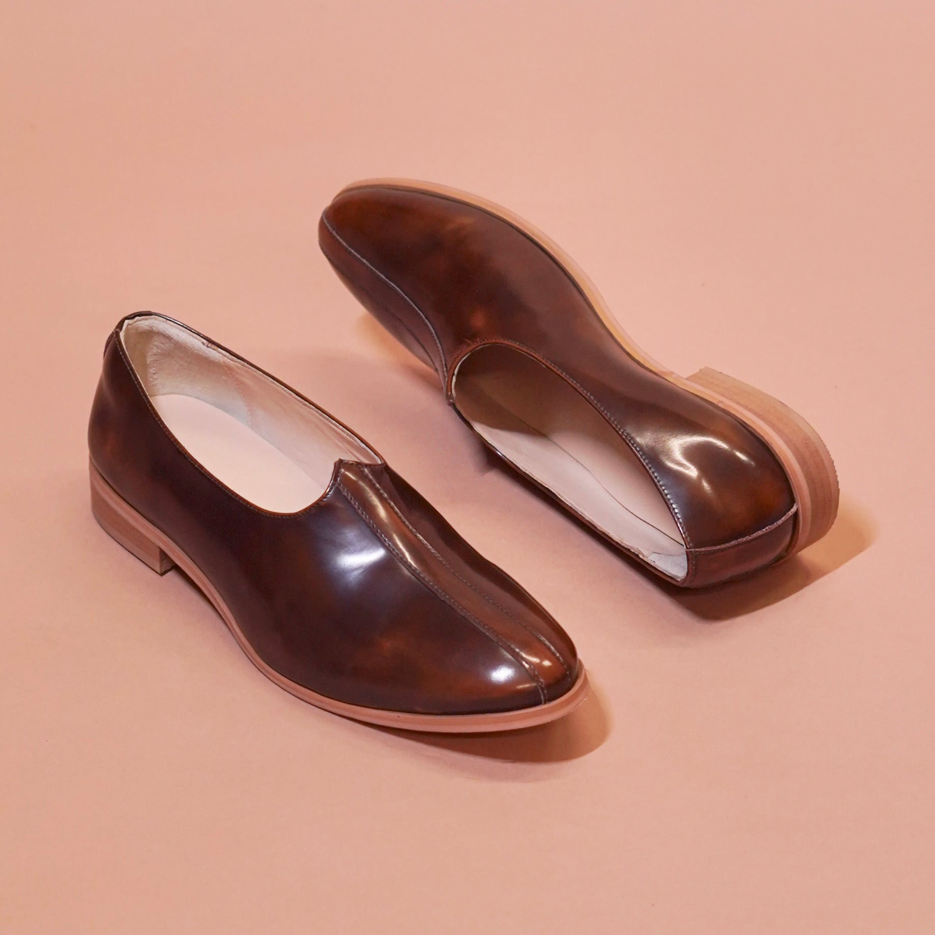 Ethnico Chocro | Dark Brown dual-tone leather Mojris