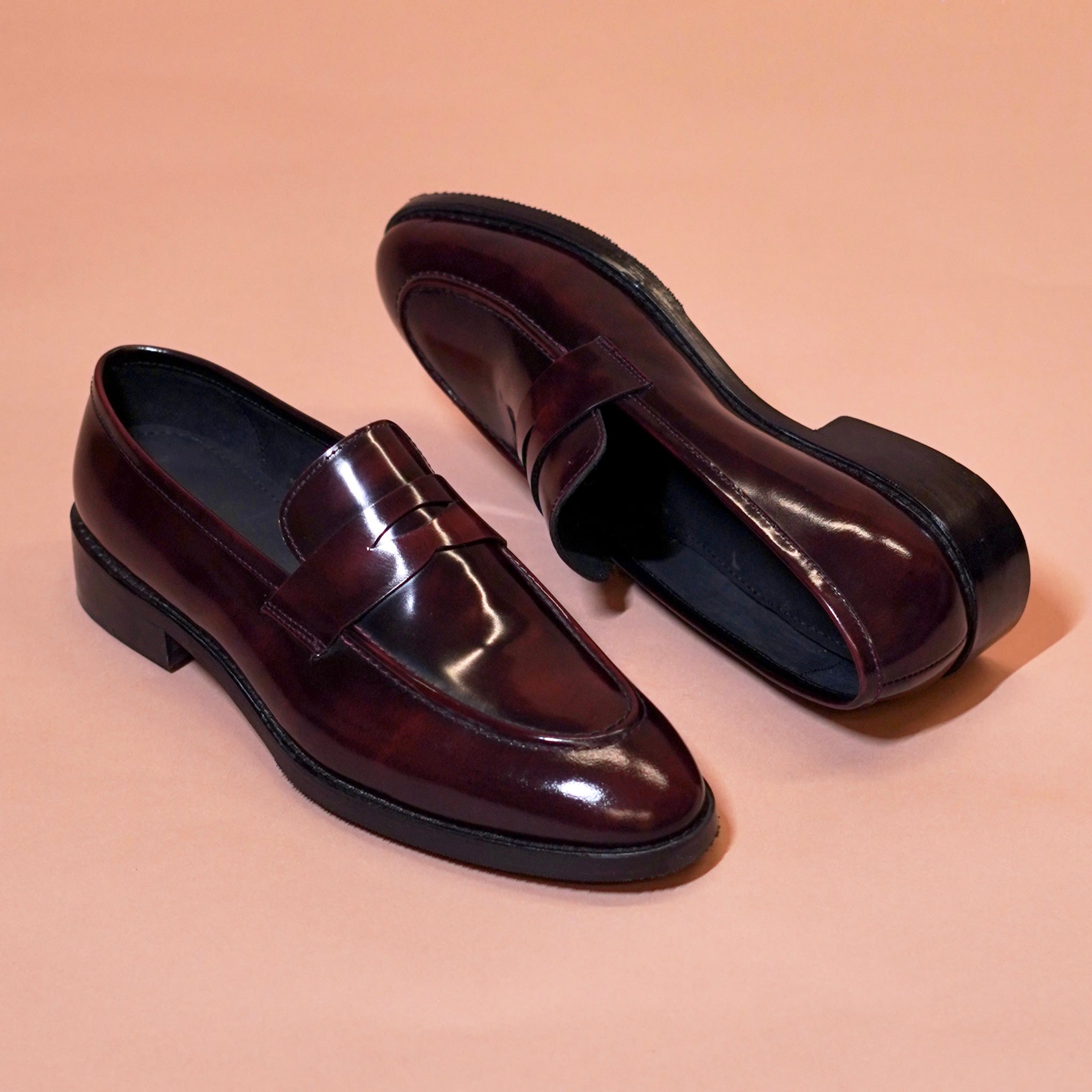 Bruno Ricco penny loafer with high-shine finish – sole view
