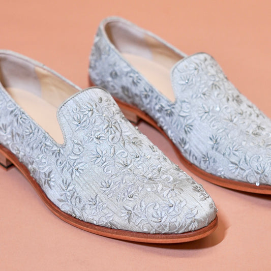 Ricamo Verde green wedding loafer with floral silk embroidery – close-up