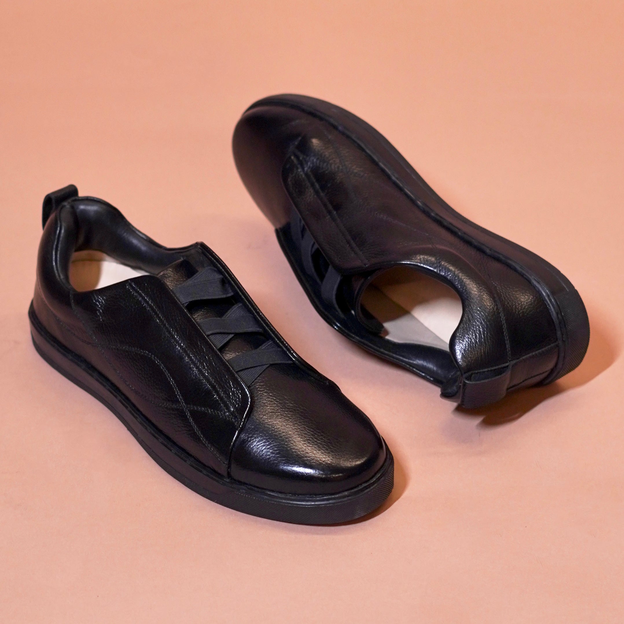 Scarpa Nero Flex all-black leather sneakers for men