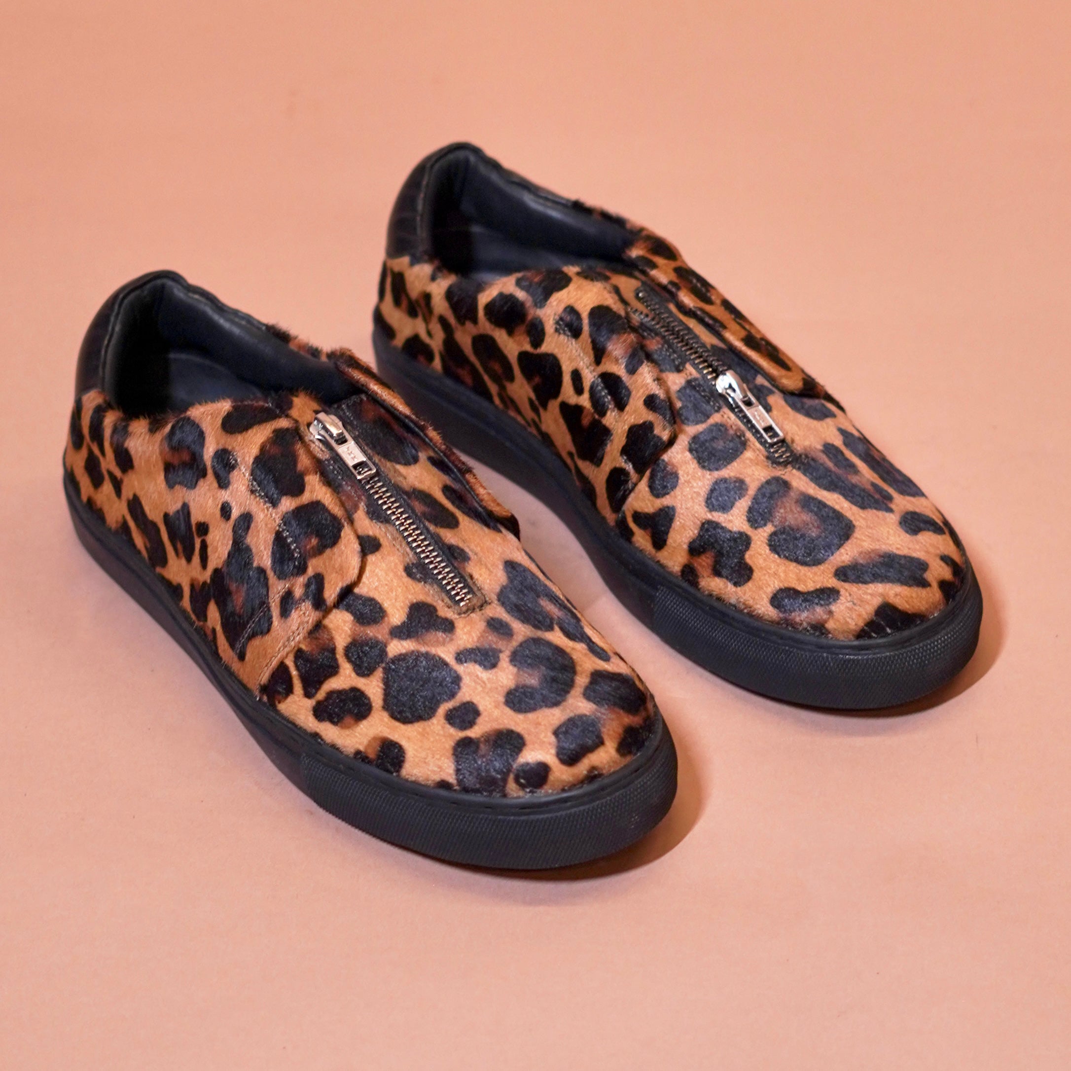 Pigro Leopardo Nero | Leopard Print Hair-On Leather Zip Shoes