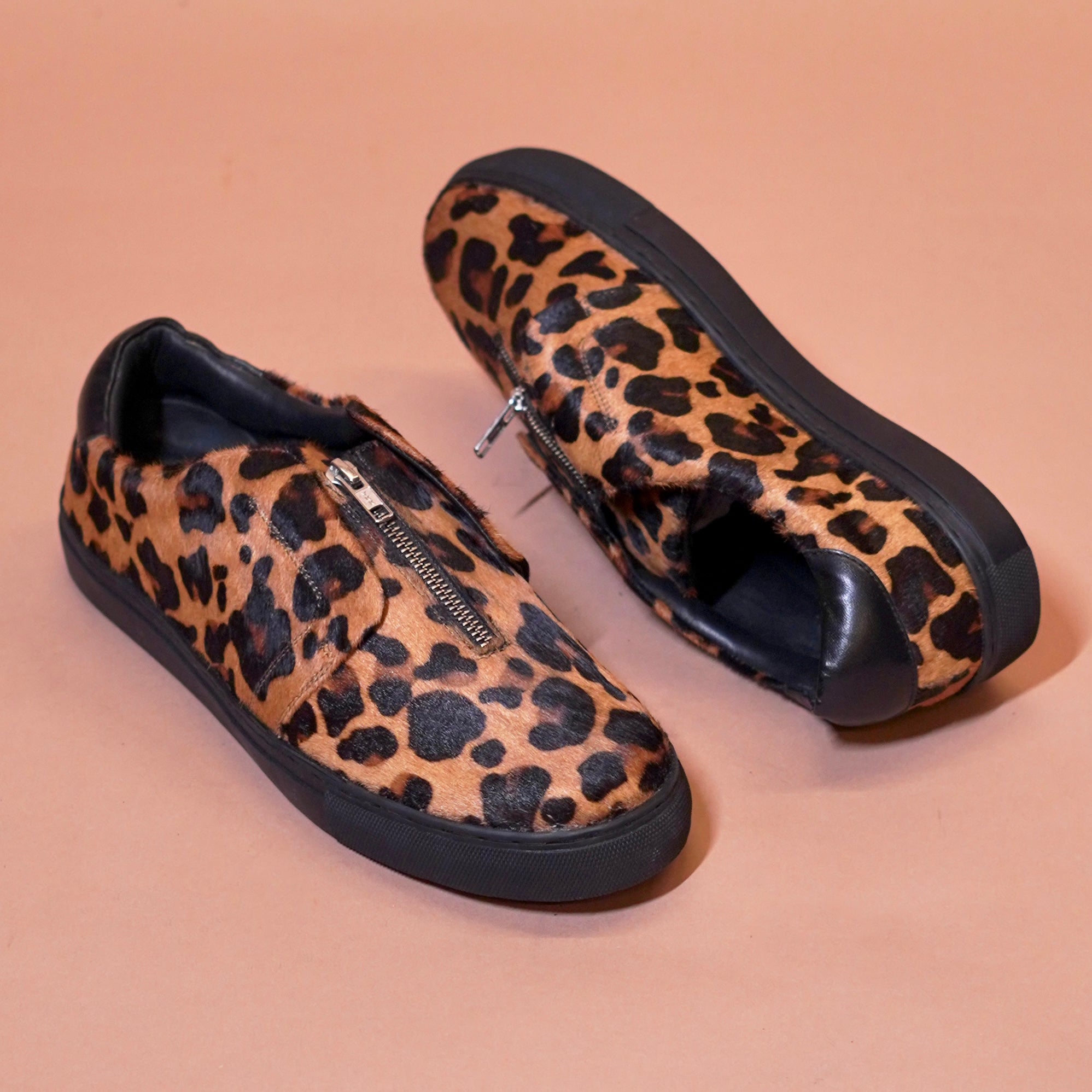 Pigro Leopardo Nero | Leopard Print Hair-On Leather Zip Shoes
