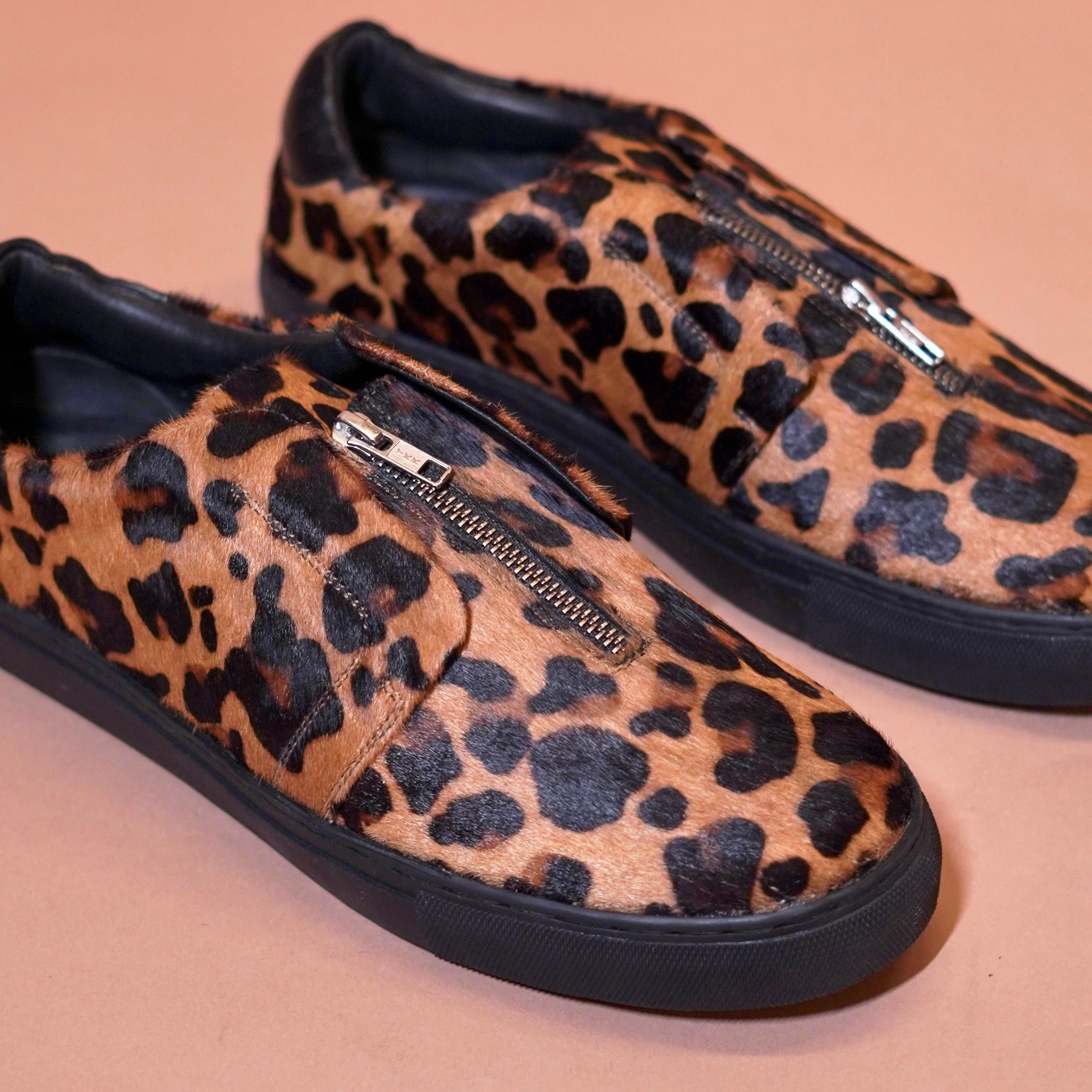 Pigro Leopardo Nero | Leopard Print Hair-On Leather Zip Shoes
