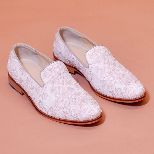 Ricamo Avorio ivory embroidered loafer styled for Indian wedding occasions
