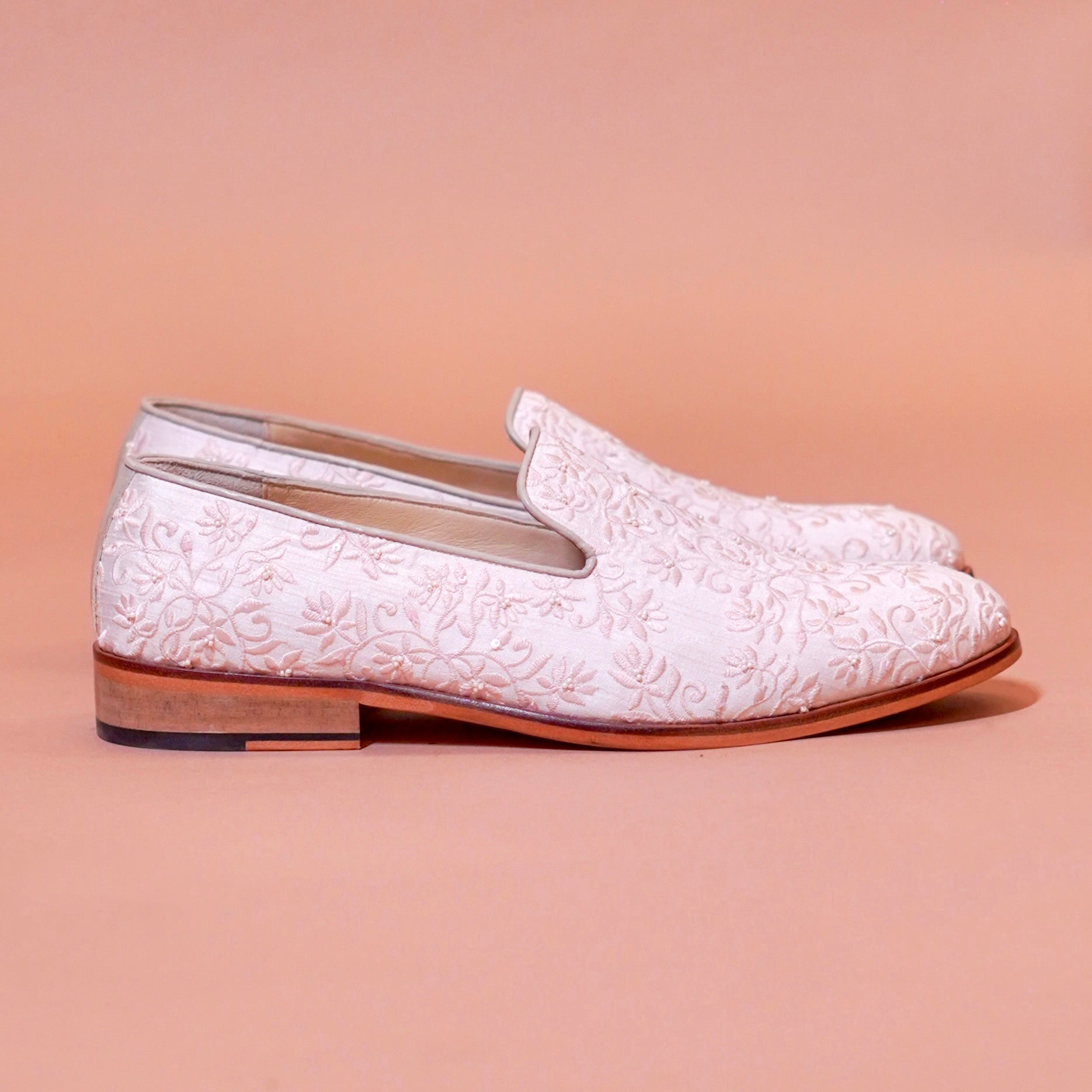 Ricamo Avorio pearl-embellished silk loafer for men