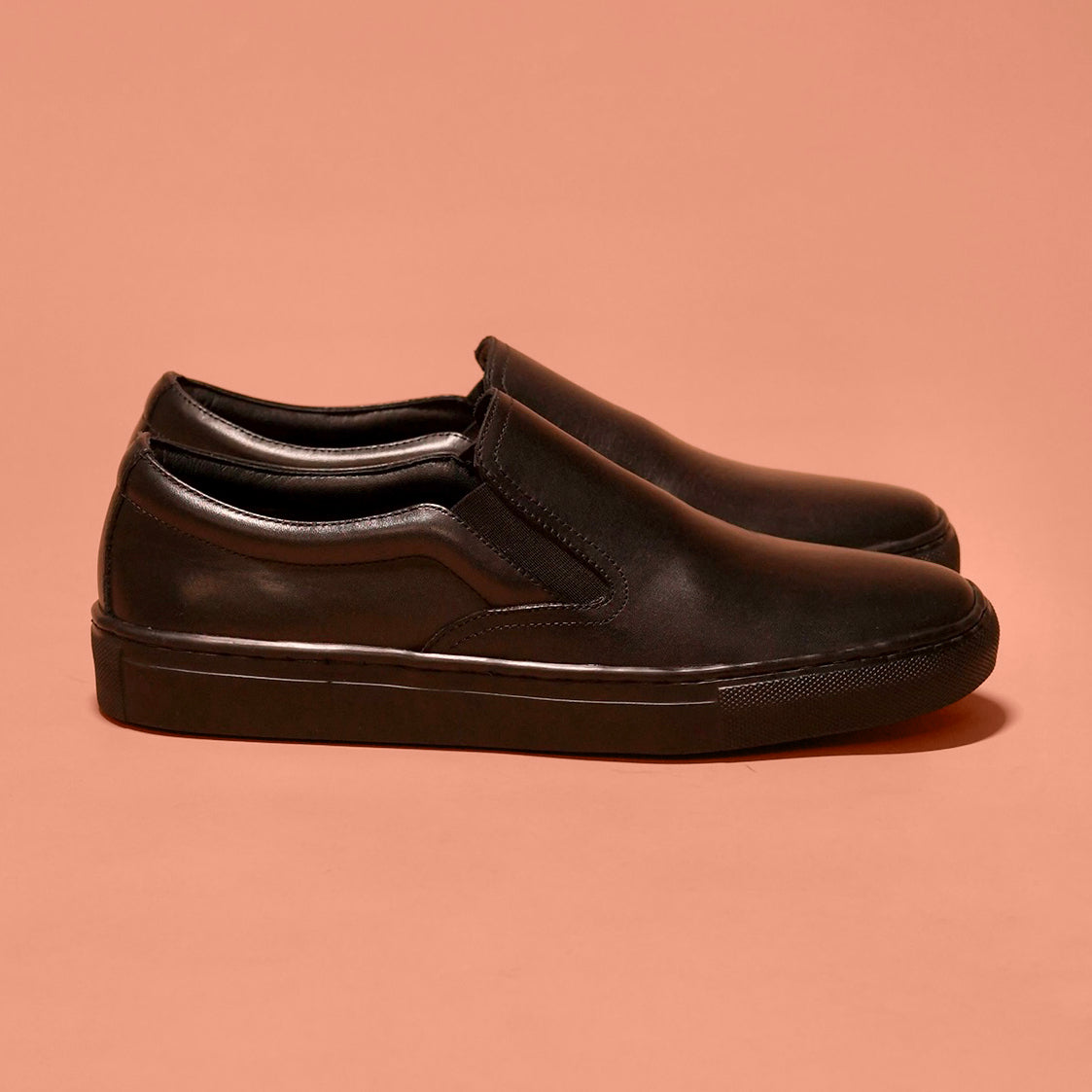 Scarpo Nero | Black leather slip-on sneakers