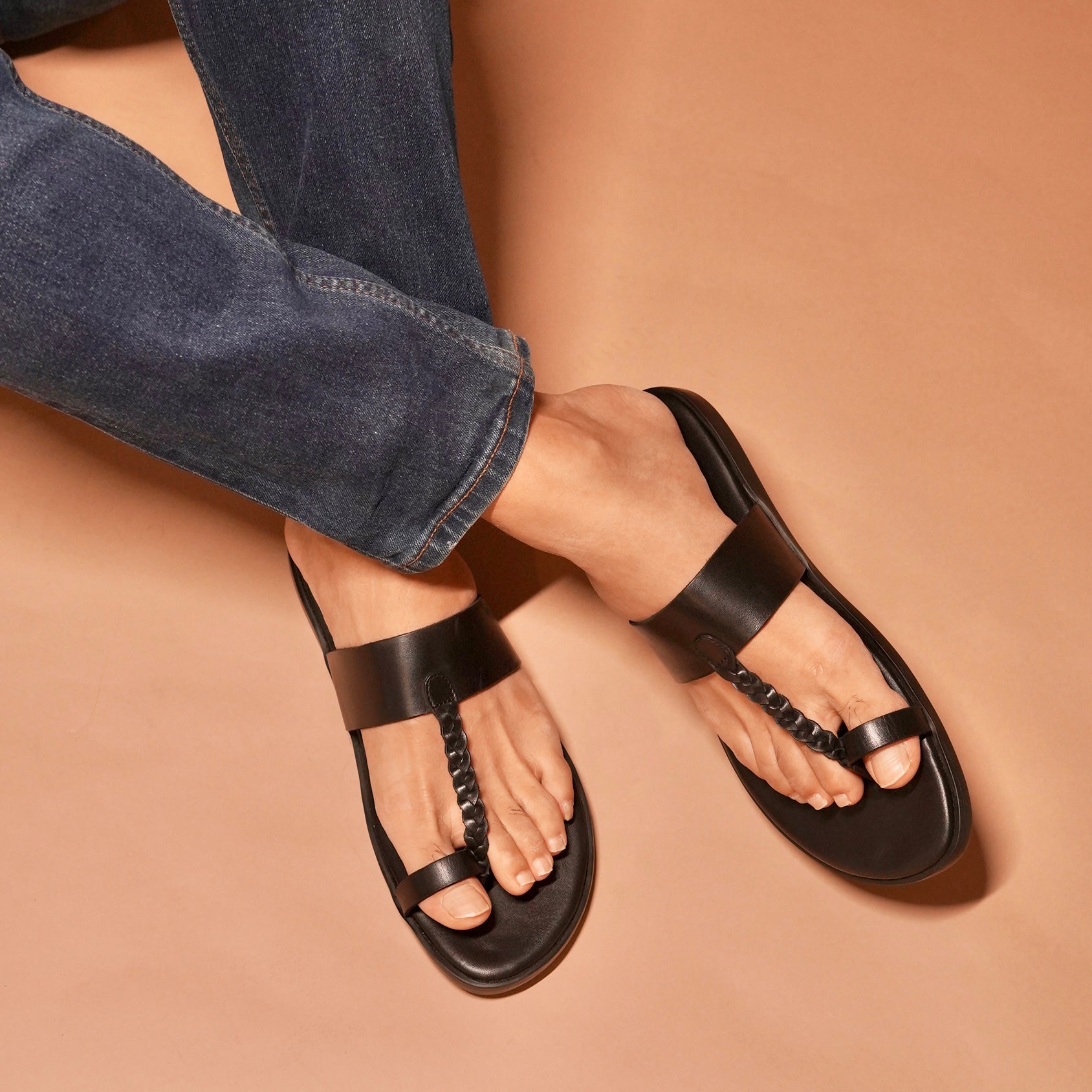 Pelle Kohlo Nero black leather slippers inspired by traditional Kolhapuri design by dmodot.