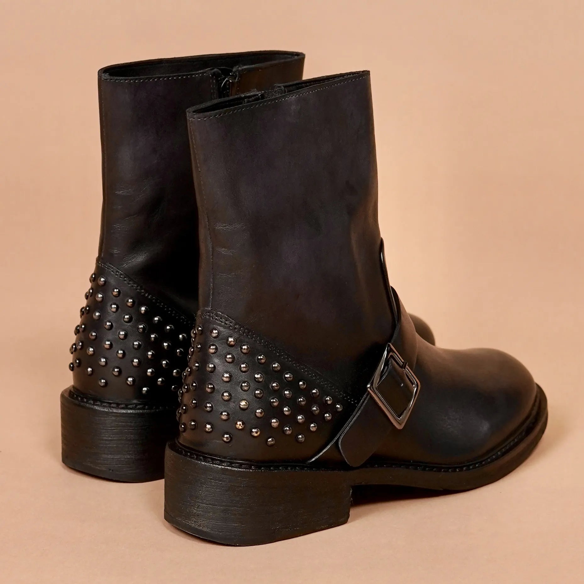 Two-tone black leather women's boots