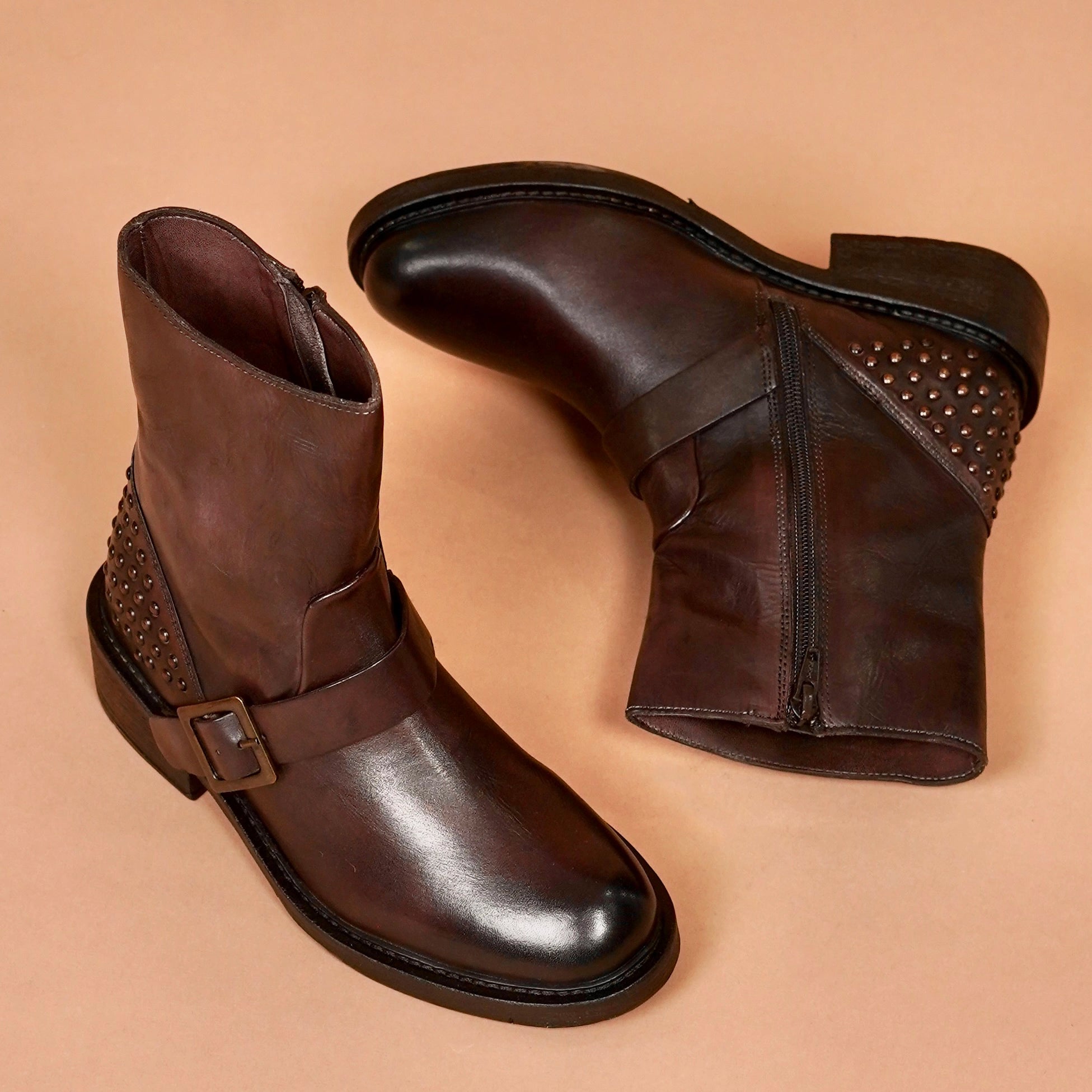 Stivali Donno Bruno Riveto – Brown Leather Studded Women’s Boots | dmodot