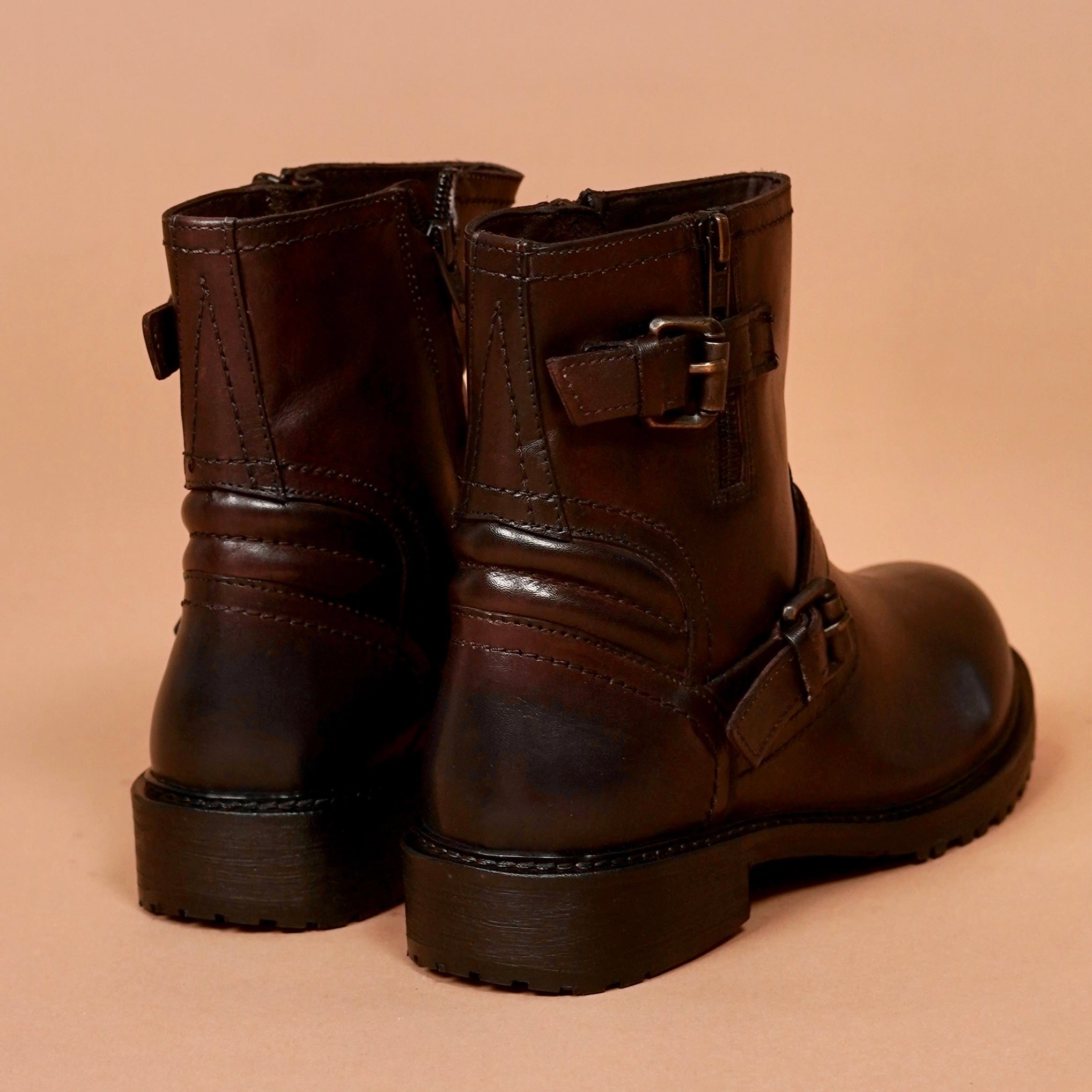 Back view Dmodot handcrafted leather boots for women – brown