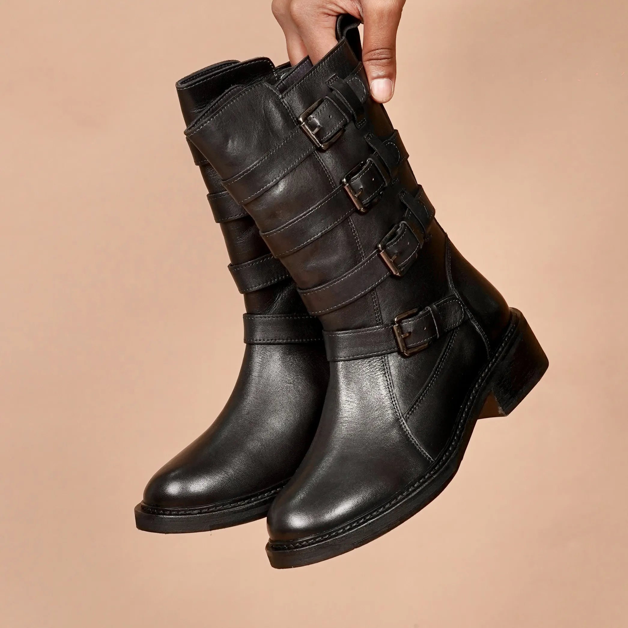 Stivali Donno Scuro – Women's Black Leather Buckled Boots