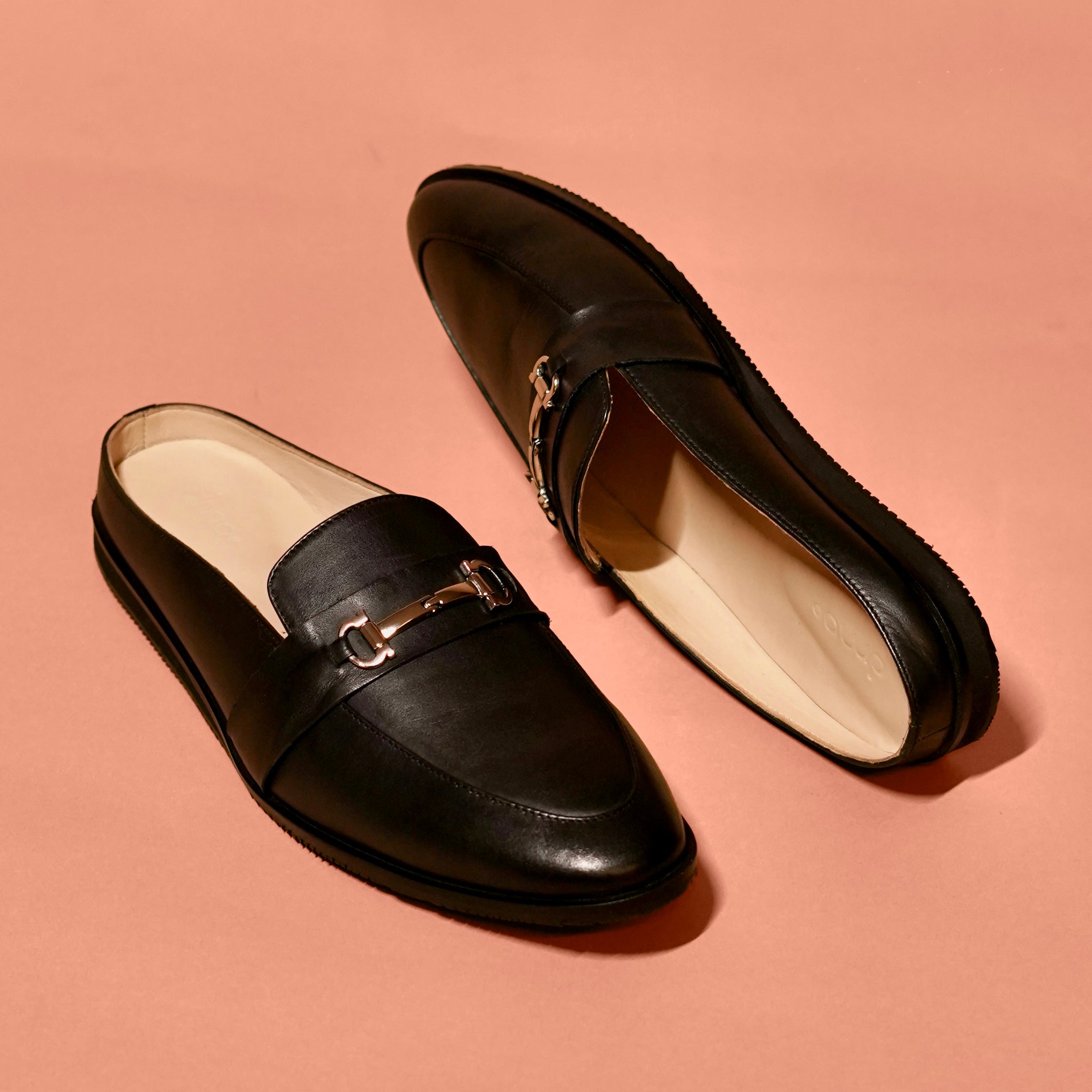 Hoffler Nero Fibio – Minimal Mule with Metal Bit