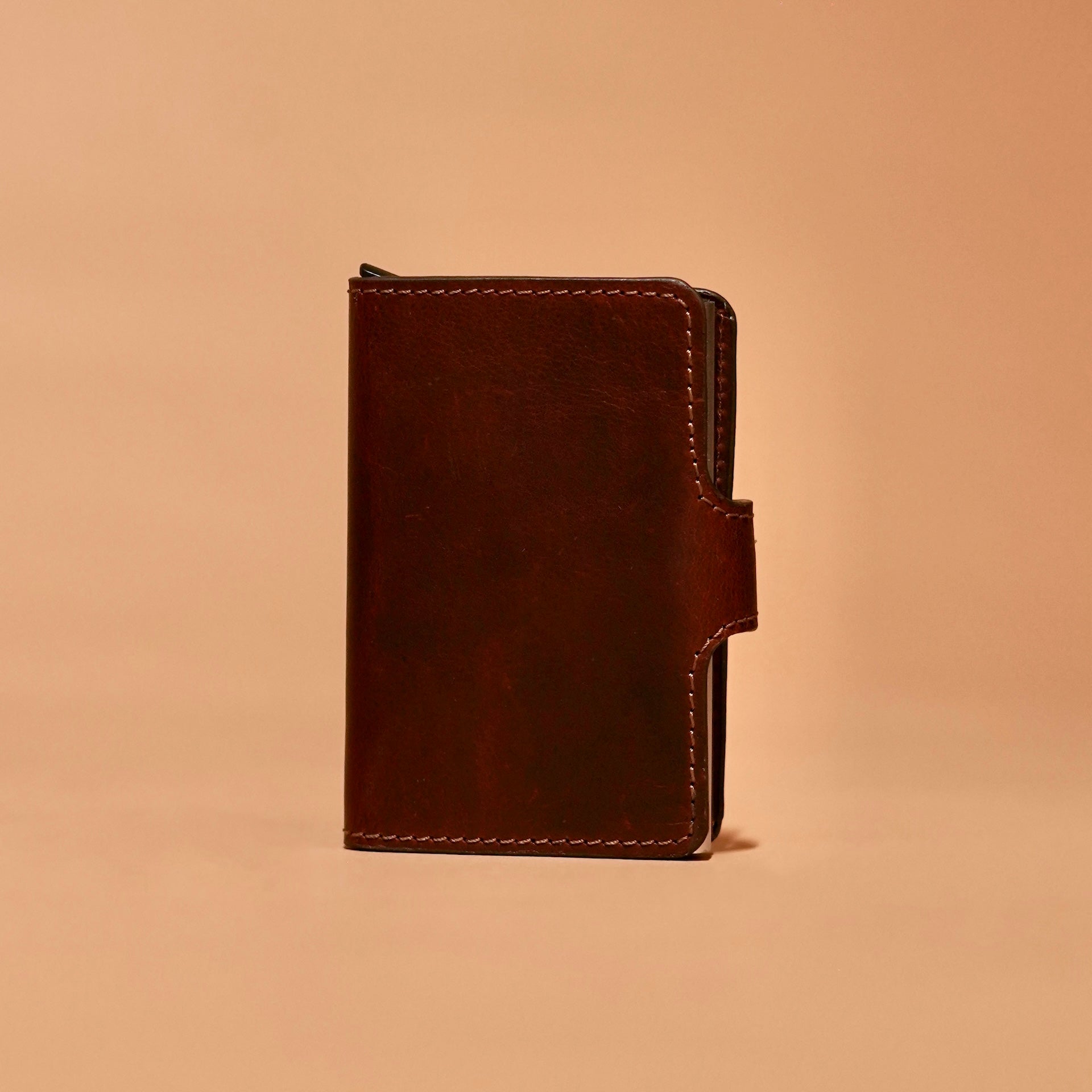 Vaulto Espresso – Brown Leather Safe Case Wallet