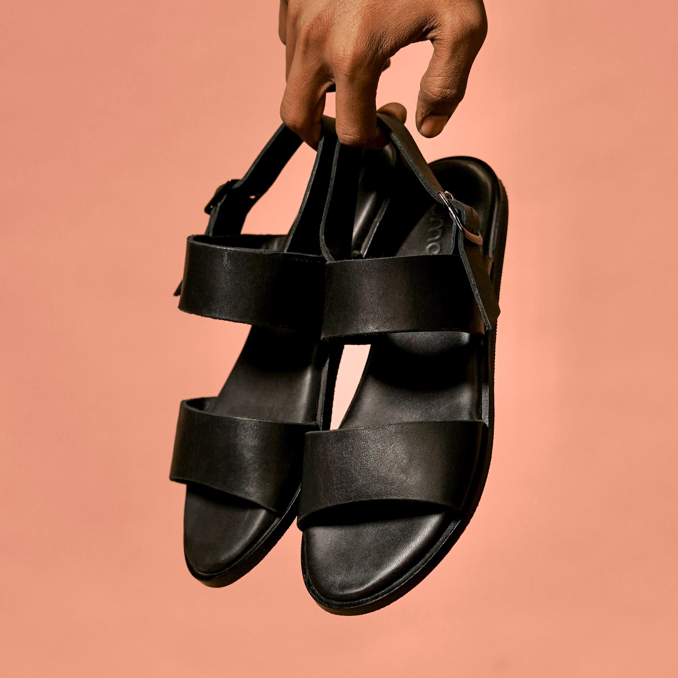 Pelle Notte – Black Leather Strap Sandals for Women