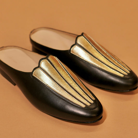 Elegant black open-back mule for women