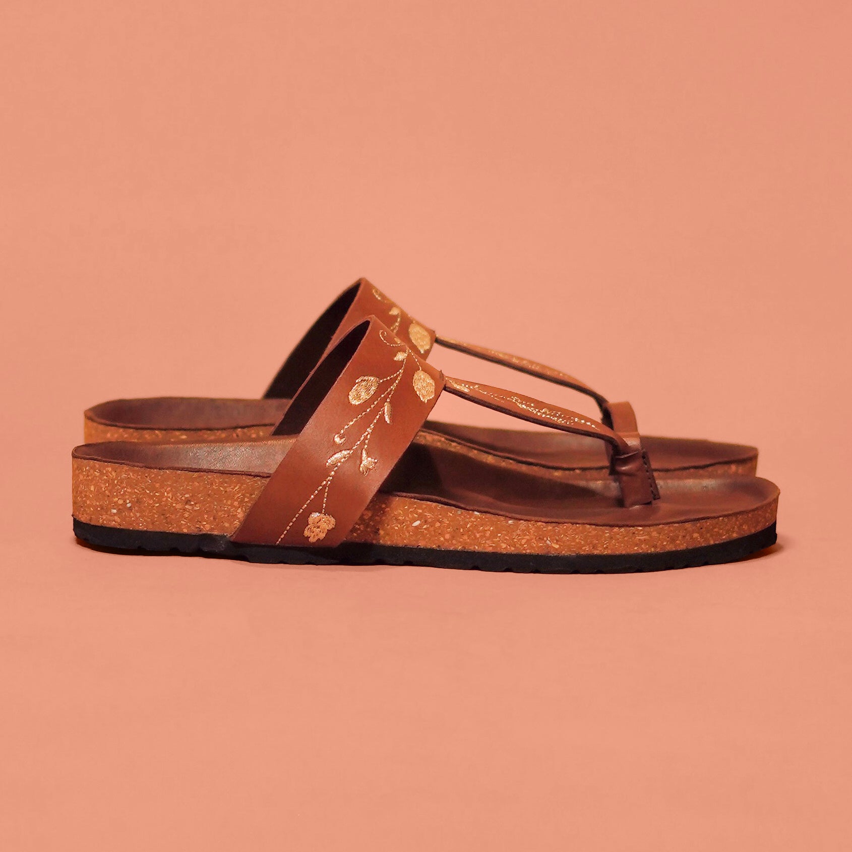 Bruno Corko Ricamo | Embroidered brown full-grain leather chappals