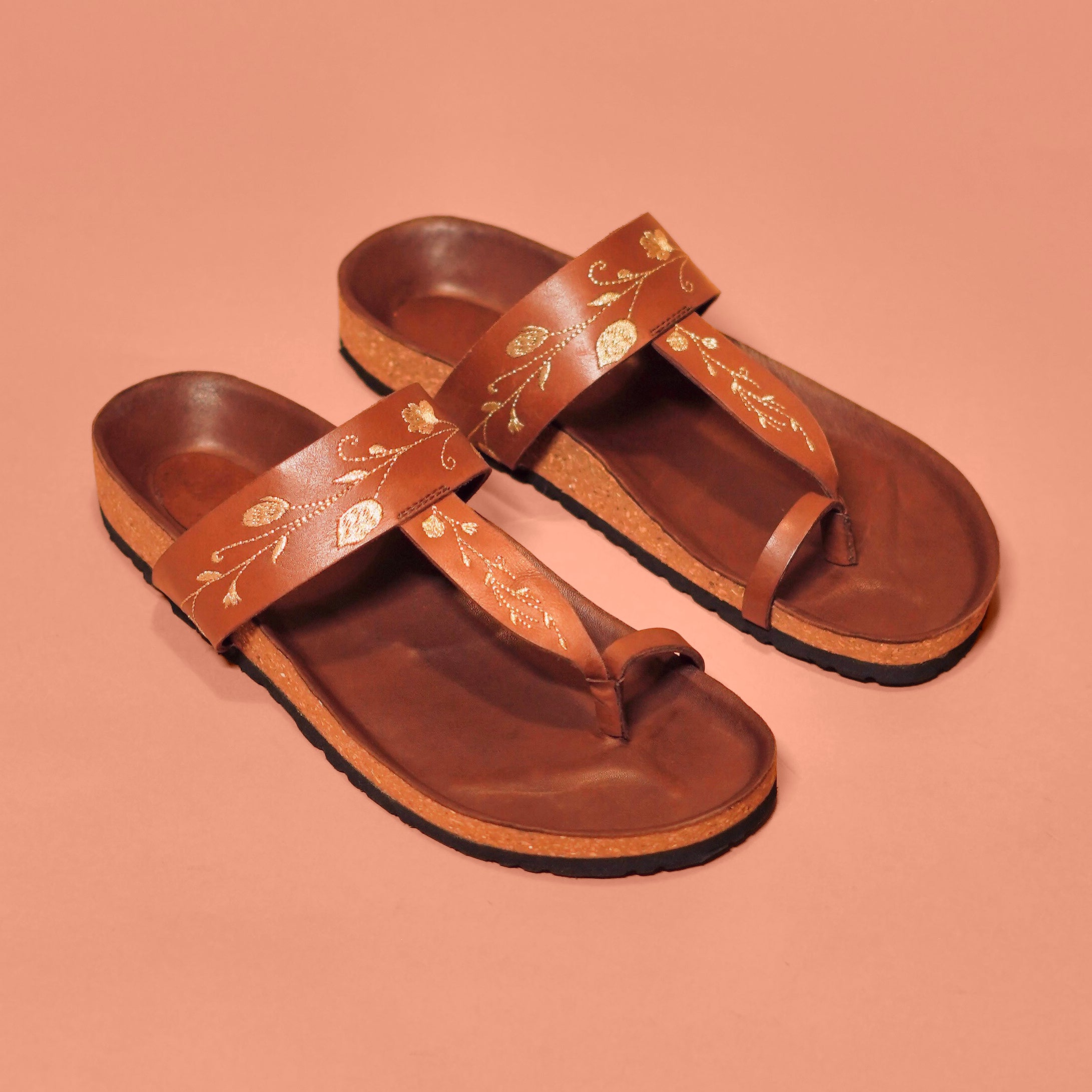 Bruno Corko Ricamo | Embroidered brown full-grain leather chappals