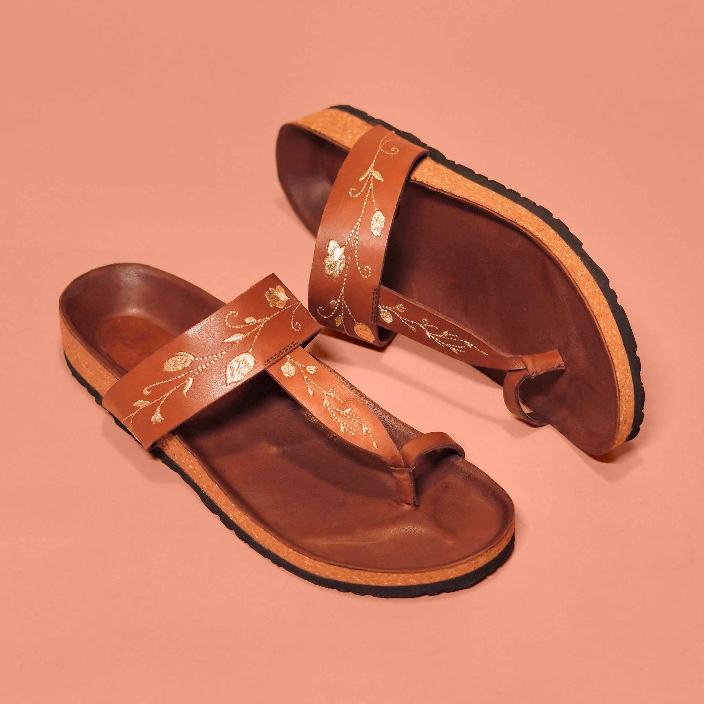 Bruno Corko Ricamo | Embroidered brown full-grain leather chappals