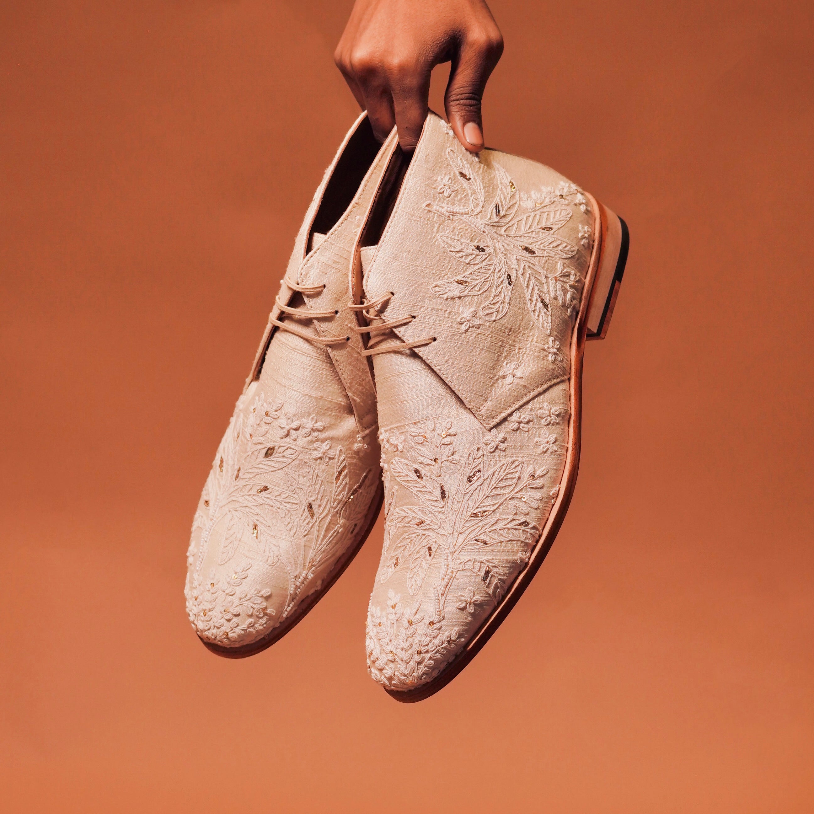 Top view of Sprazo Nozzo highlighting chukka boot design