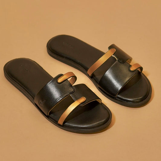 Black and copper leather Chappals