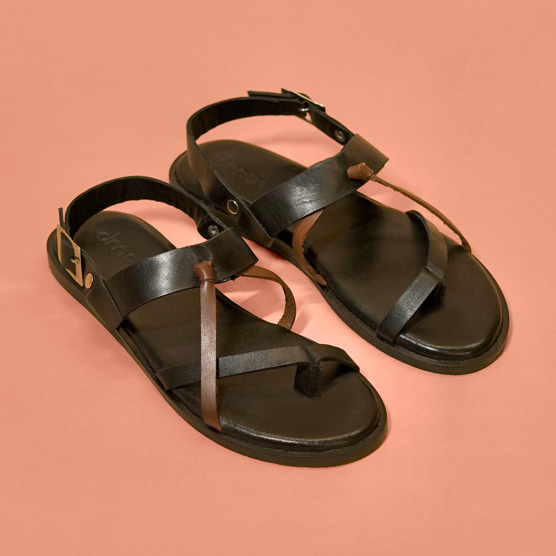 Pelle Nera (Women) | Dual-tone premium leather sandal