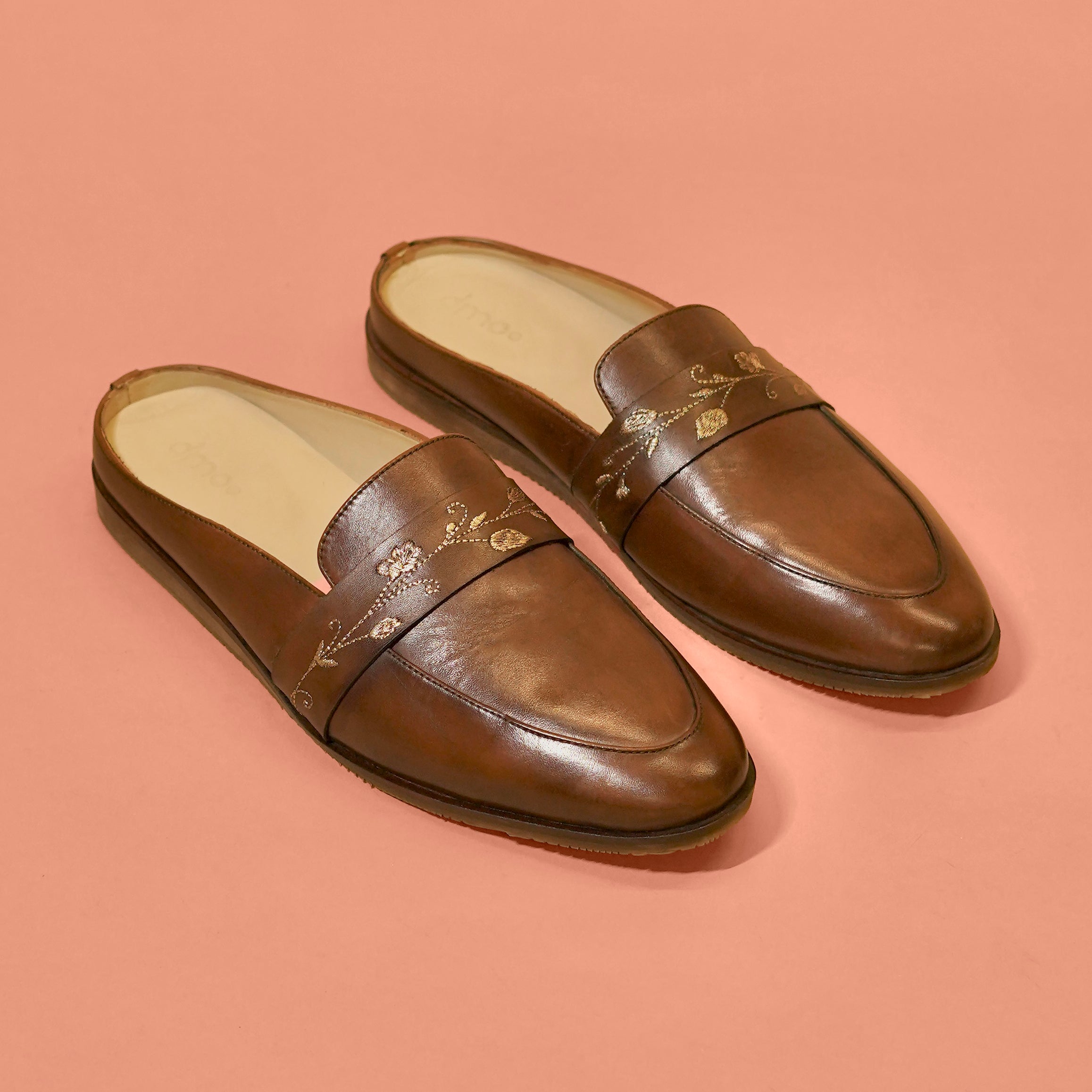Hoffler Ricamo Bruciato Bruno –  Dark Brown Embroidered Leather Mules