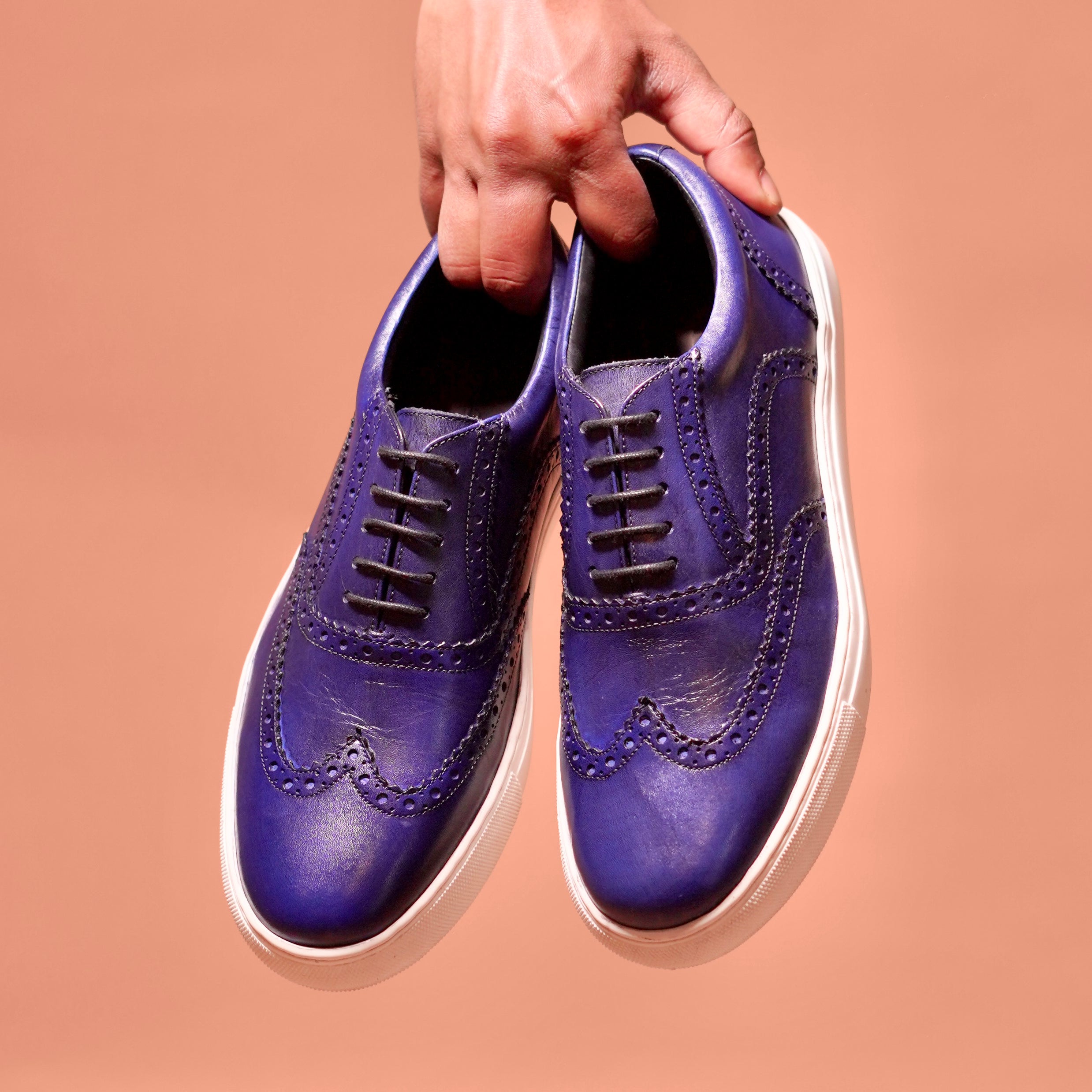 Cobalto | Classic deep blue leather brogue sneaker