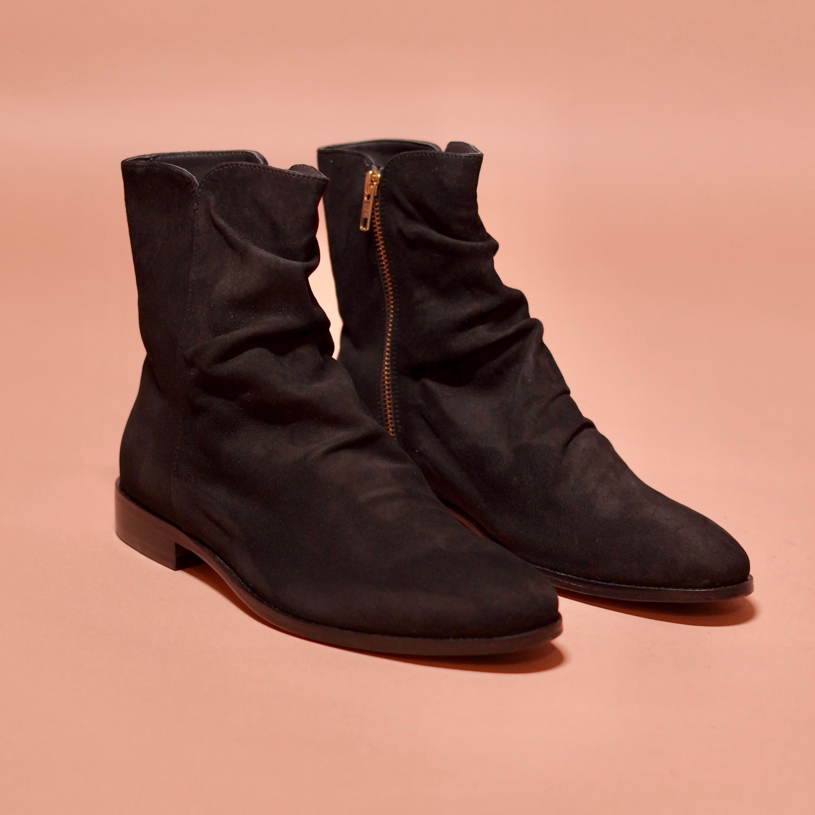 Sprazzo Nero | Black suede wrinkled Chelsea boots