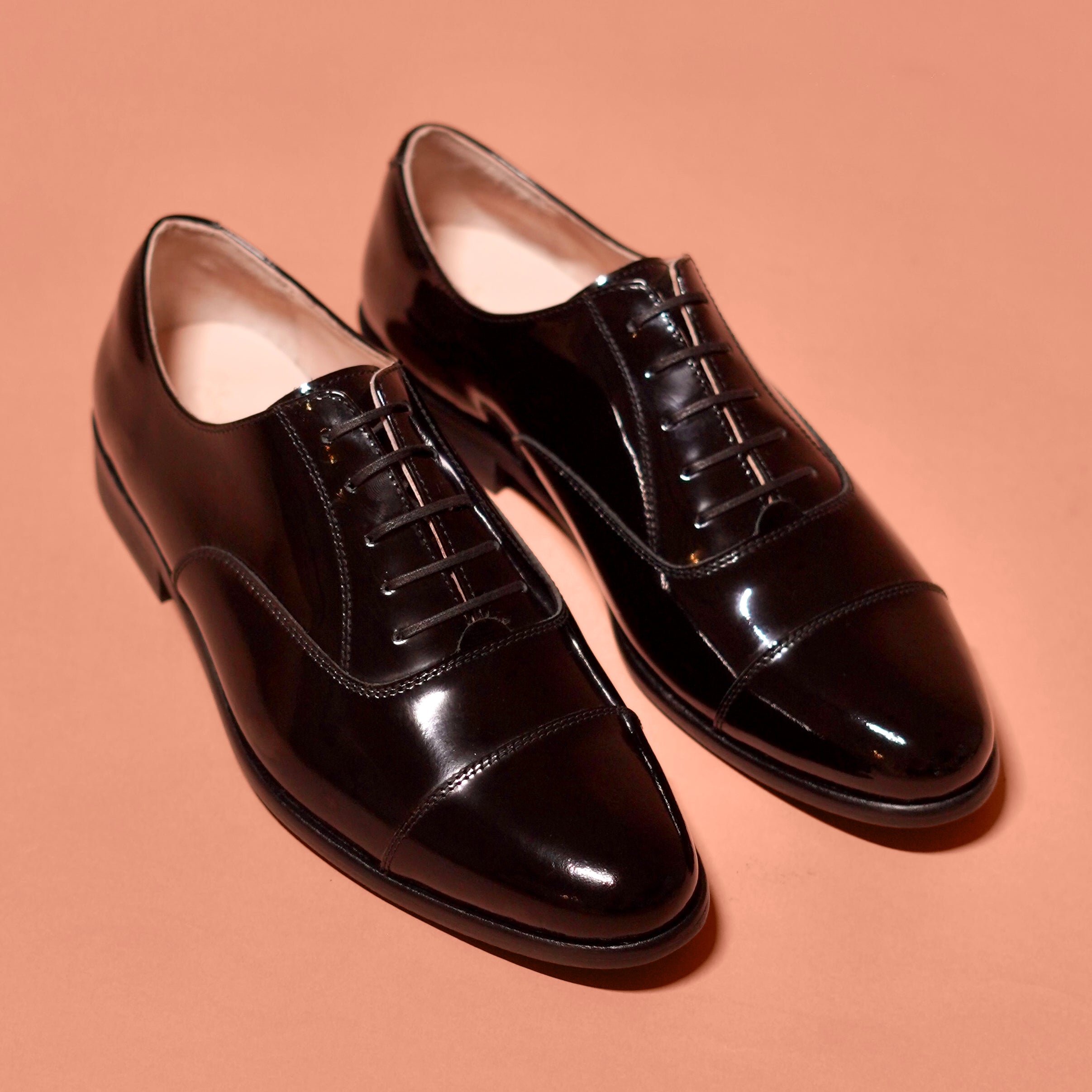 Capto Ferraro | Black patent leather Oxfords