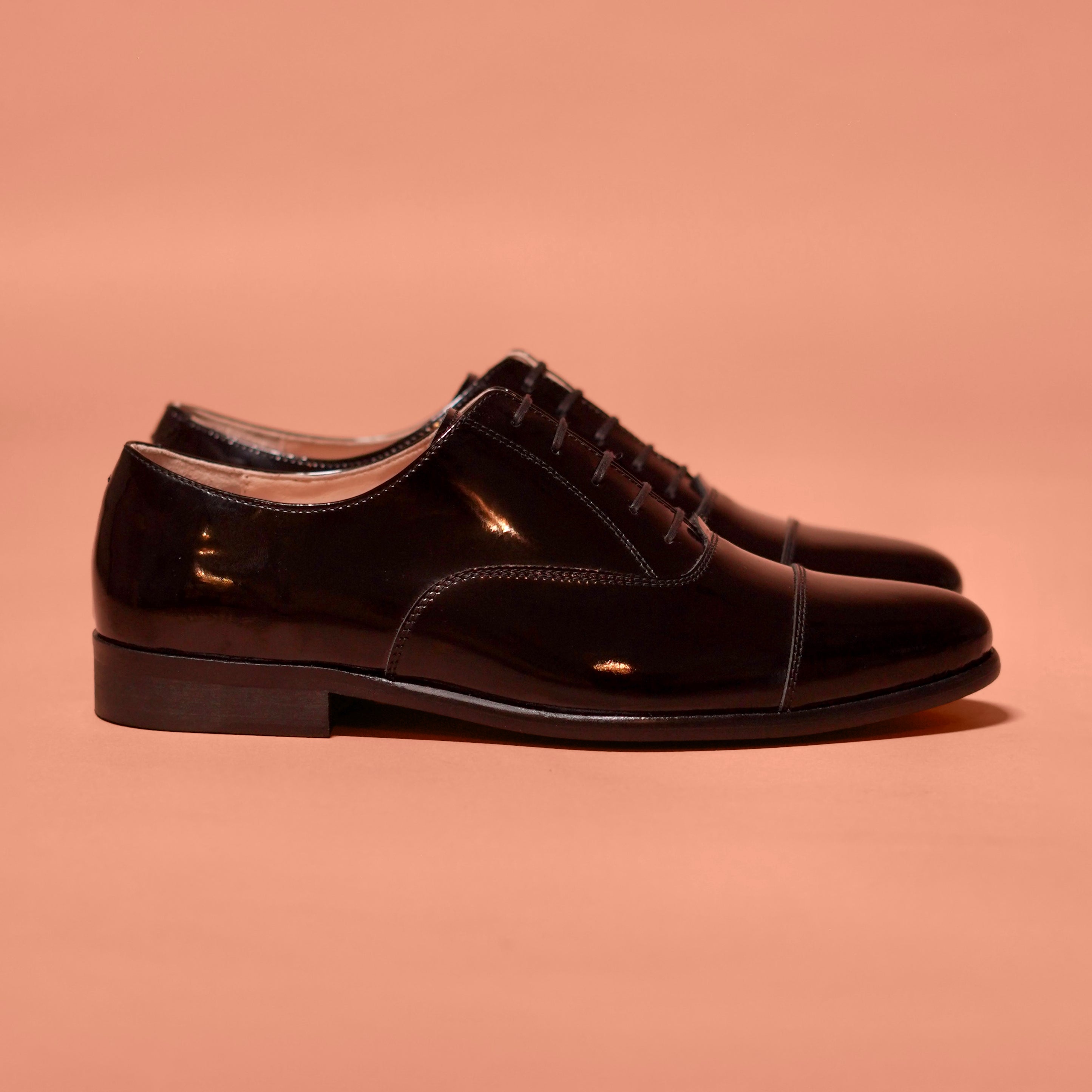 Capto Ferraro | Black patent leather Oxfords