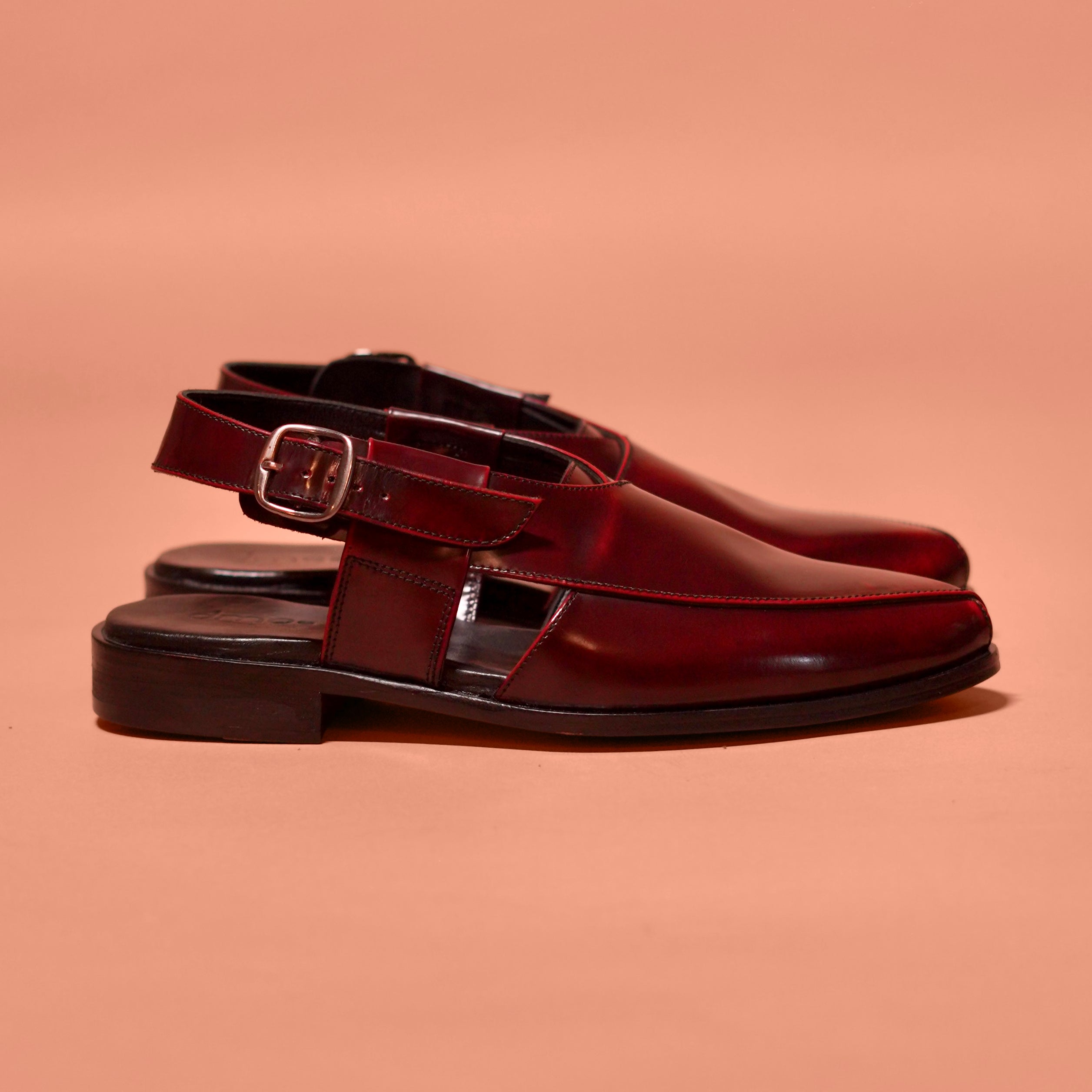 Pesha Borgogno | Classic cherry high shine peshawari sandals