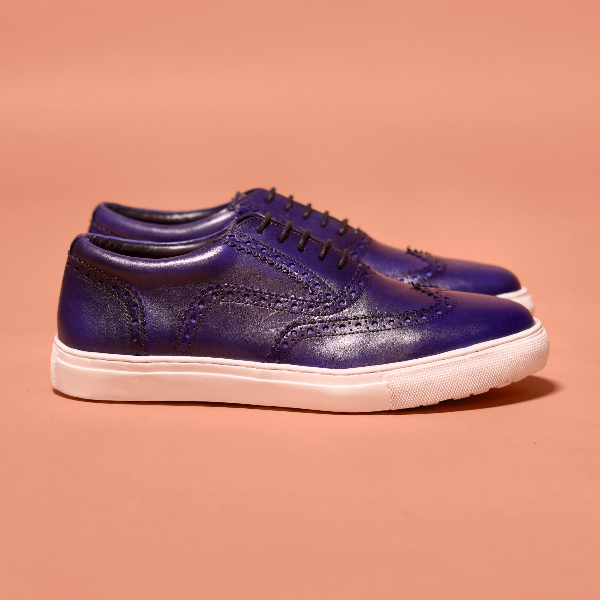 Cobalto | Classic deep blue leather brogue sneaker