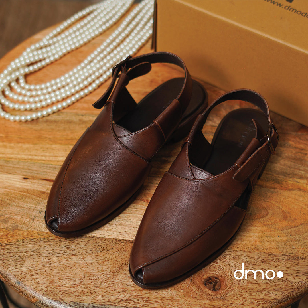 Pesha Bruno | Handcrafted brown leather Pershawaris
