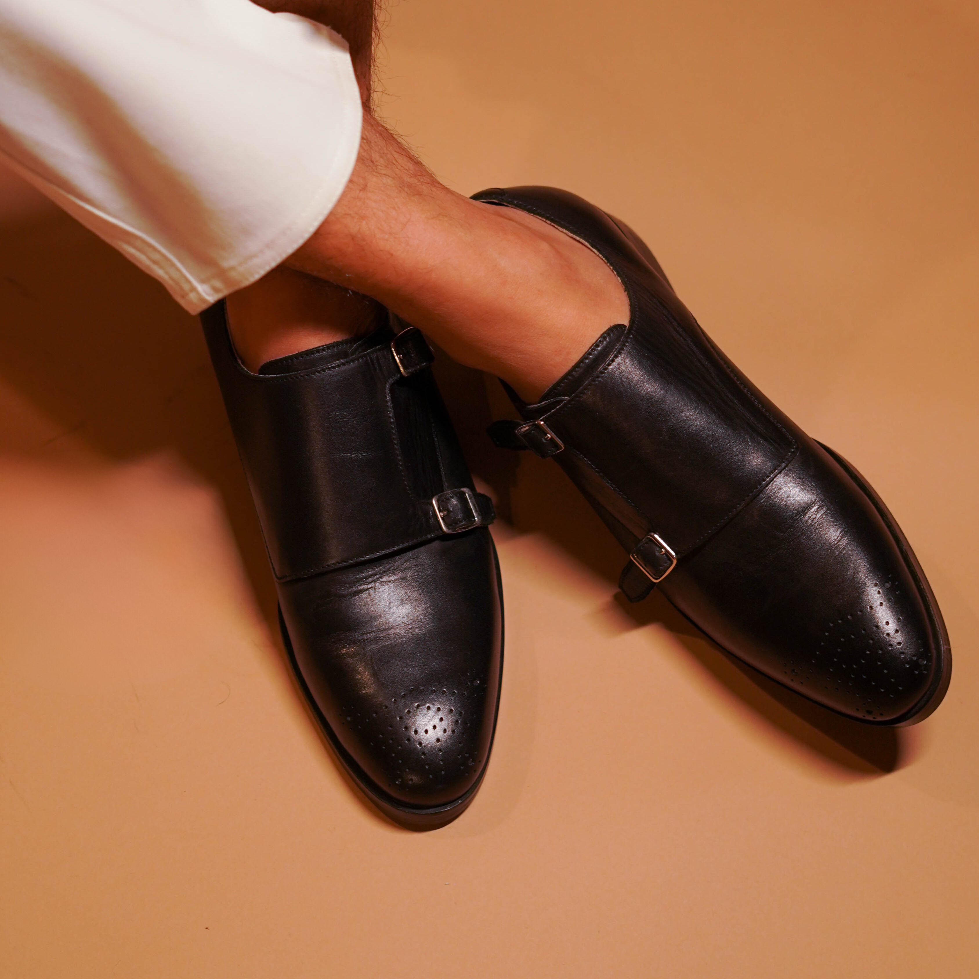 Domo Carbonio | Classic double monstrap